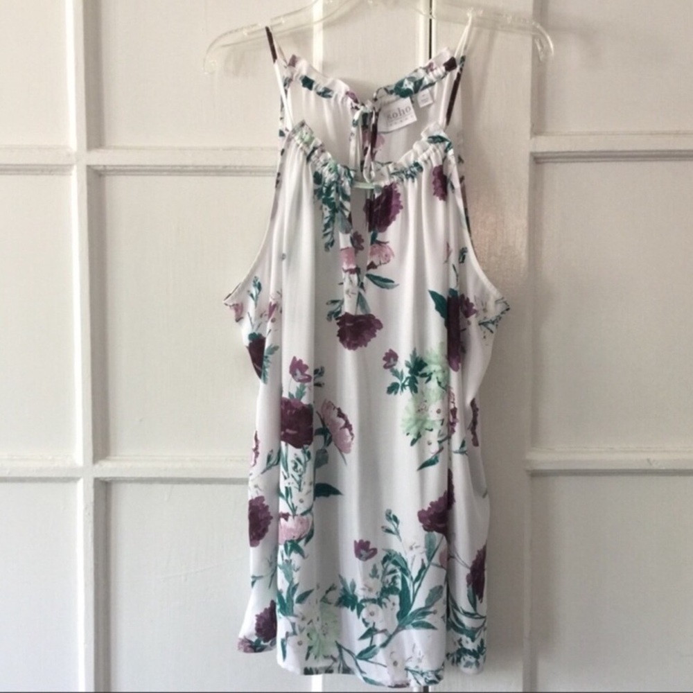 New York & Company White Floral Sleeveless Work Blouse Top Size Medium